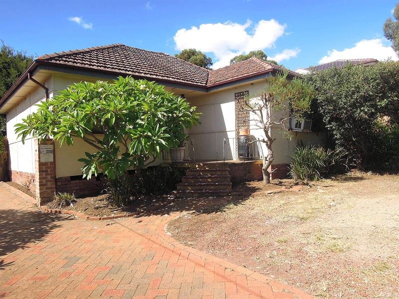 29 Queen St, Revesby, NSW 2212 Property Details