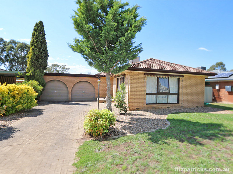 13 Pugsley Avenue, Estella, NSW 2650