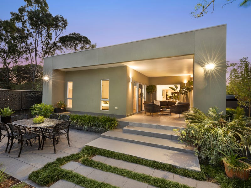 27 Sydney Road, Hornsby Heights, NSW 2077