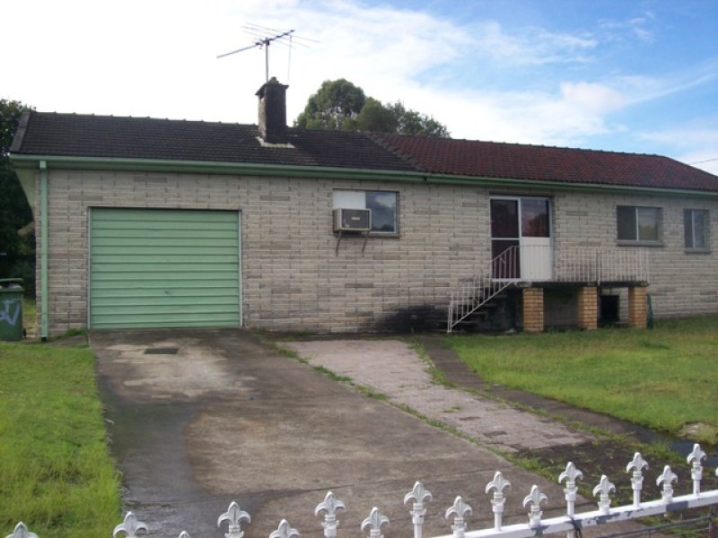 27 Wembley Road, Logan Central, QLD 4114