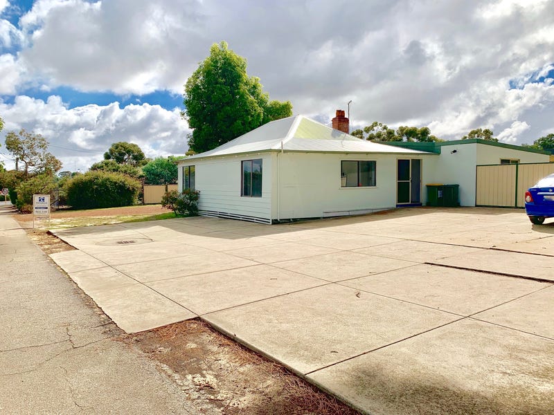 124 South Western Highway, Waroona, WA 6215