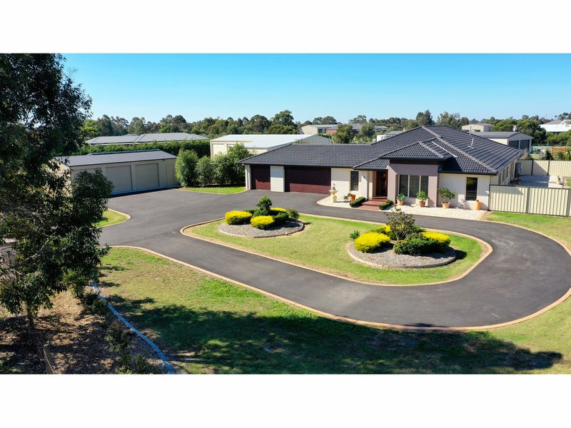 4 Jess Court, Wurruk, Vic 3850 Property Details