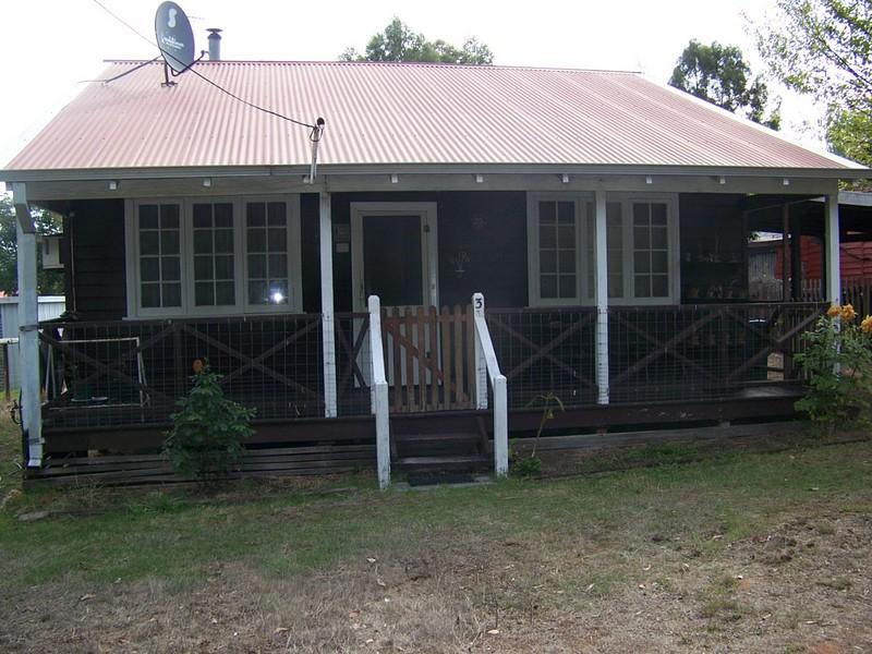 3/3 Wheatley Coast Road, Quinninup, WA 6258 Property Details