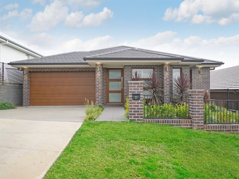 27 University Drive, Campbelltown, NSW 2560