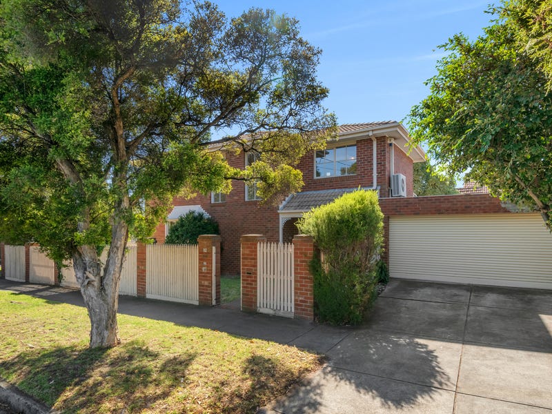 54 Thomas Street, Hampton, Vic 3188 Property Details