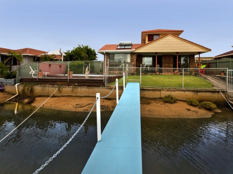 25 Australia Court, Newport, Qld 4020 Property Details