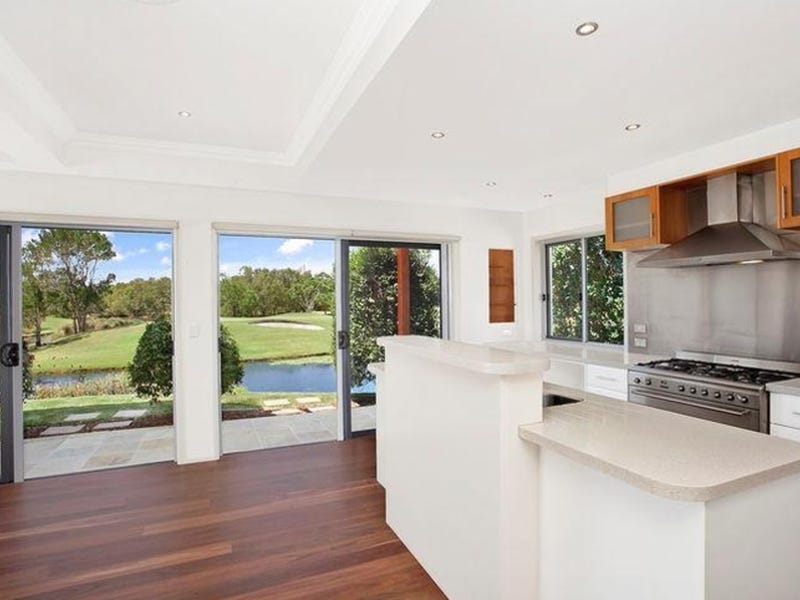 826 Legend Trail, Robina, Qld 4226 Property Details