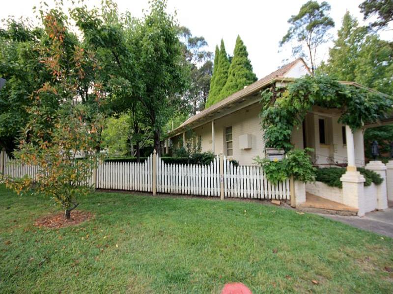 67 Railway Avenue, Bundanoon, NSW 2578