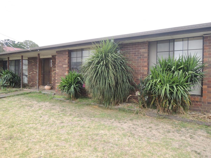 19 Mills Street, Heyfield, VIC 3858