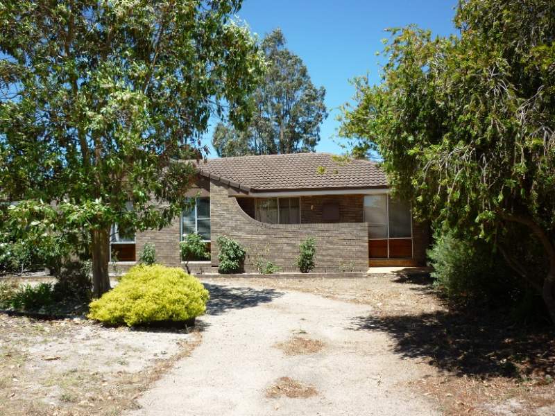 10 Edward Street, Cranbrook, WA 6321
