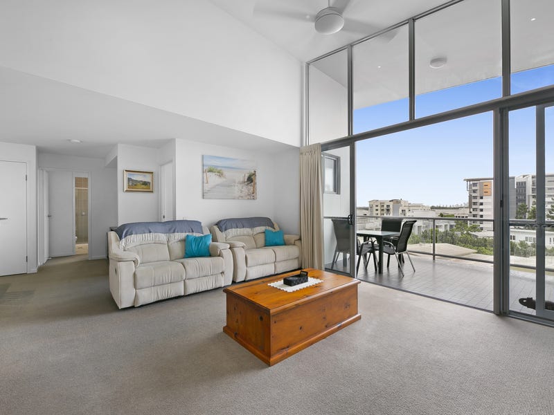 60 Riverwalk Avenue, Robina, QLD 4226