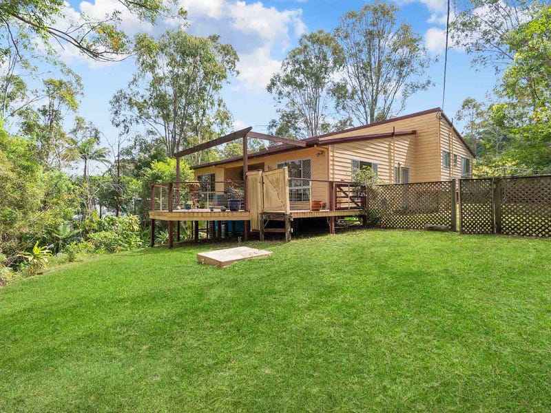 12 Nyes Crescent, Buderim, Qld 4556 Property Details