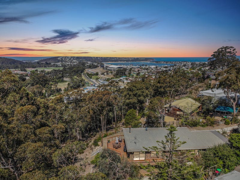 76 Sapphire Crescent, Merimbula, NSW 2548 Property Details