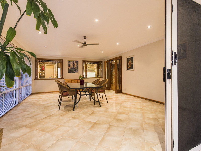 73 Gloucester Crescent, Shoalwater, WA 6169 Property Details