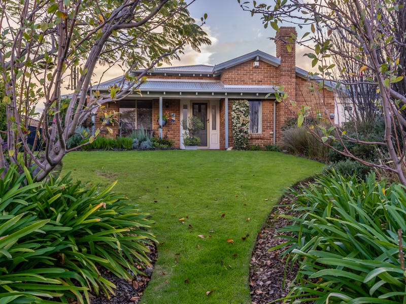 20 Hillwood Avenue, Warwick, WA 6024 Property Details