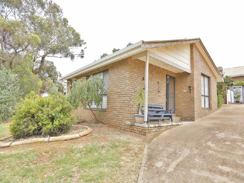 1/5 Riverview Drive, Dareton, NSW 2717