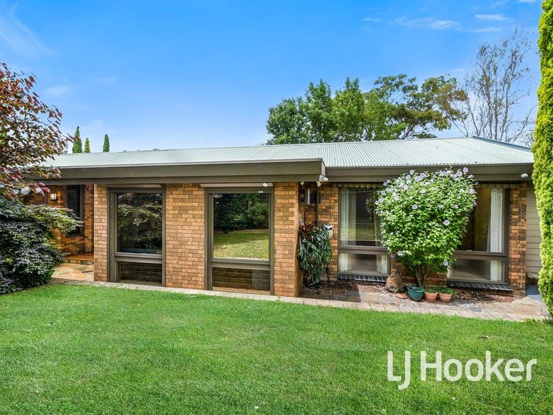 2 Buchanan Road, Berwick, Vic 3806 - Property Details