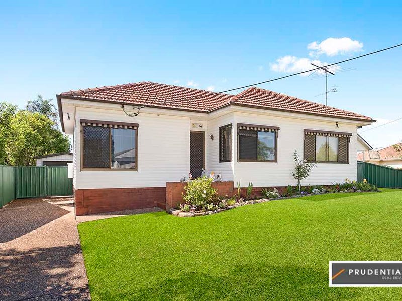 14 Hilltop Crescent, Campbelltown, NSW 2560 Property Details