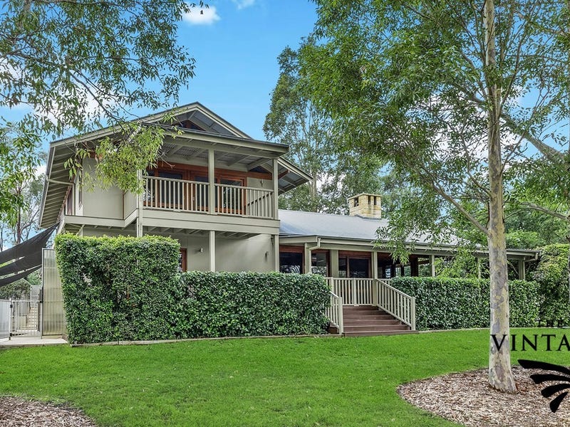 2 Mahogany Access, Pokolbin, NSW 2320