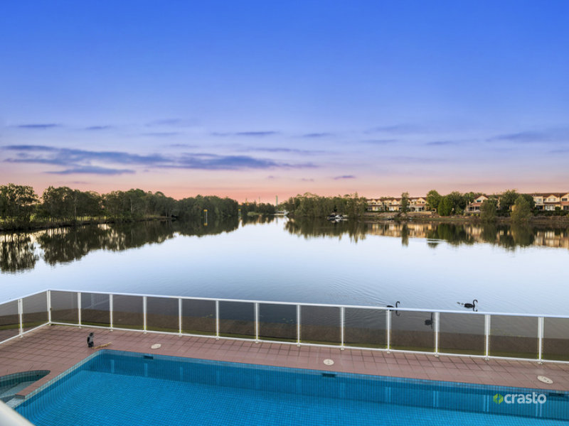 30 Saint Martin Place, Clear Island Waters, QLD 4226