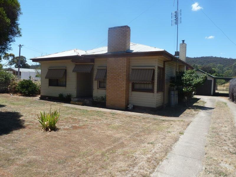 18 High Street, Heathcote, Vic 3523 Property Details