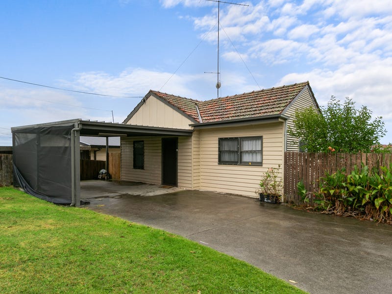 112 Comans St, Morwell, Vic 3840 House for Sale