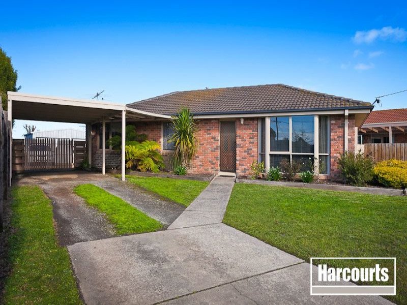 33 Cameron Way, Pakenham, Vic 3810 Property Details