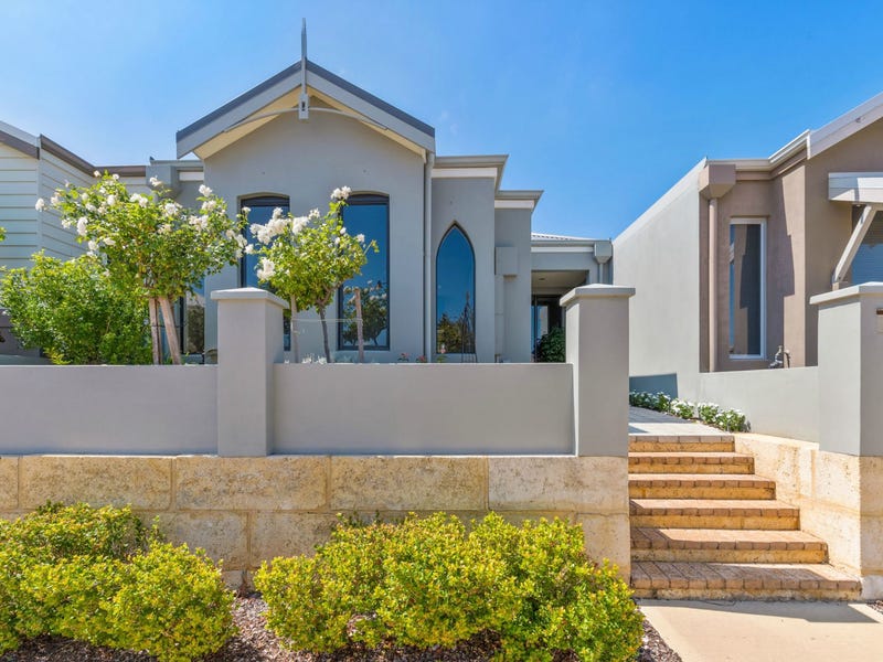 18 Navarre Way, Butler, WA 6036