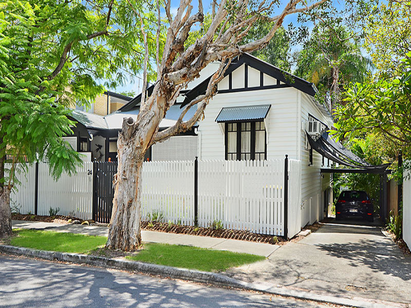 24 Somerset Street, Windsor, Qld 4030 Property Details