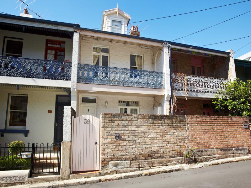 39 Waterview Street, Balmain, NSW 2041 Property Details