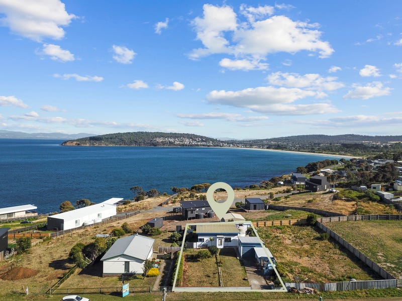 14 Linden Road Primrose Sands Tas 7173