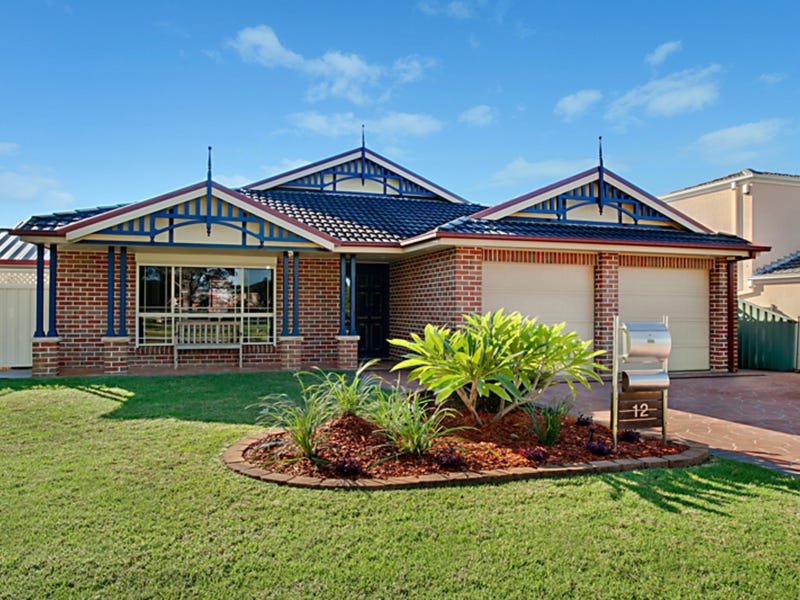 12 Glengarry Drive, Glenmore Park, NSW 2745