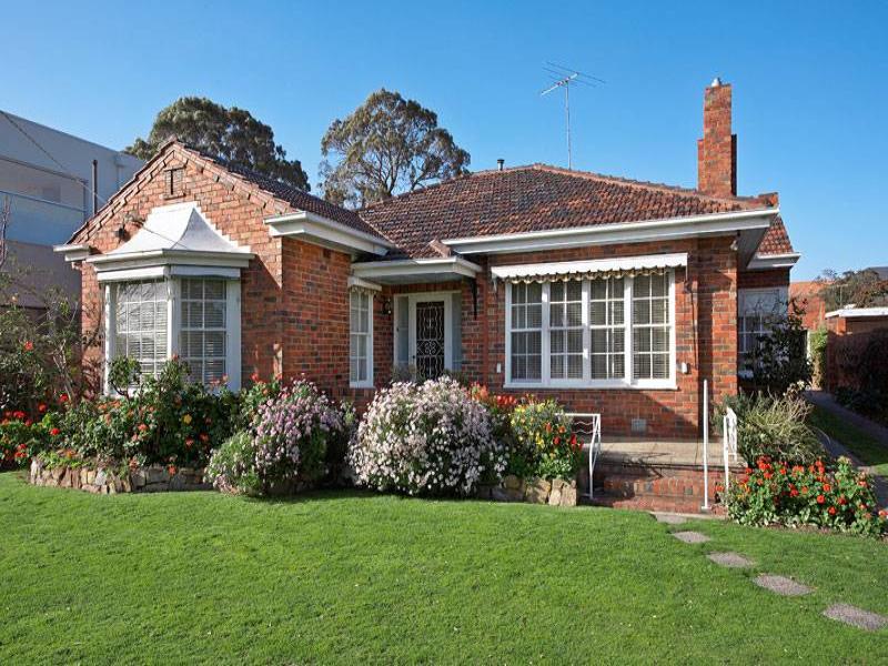 62 St Andrews Street, Brighton, Vic 3186 Property Details