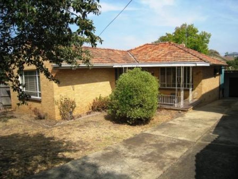 87 BRADSHAW ST, Essendon, Vic 3040 Property Details