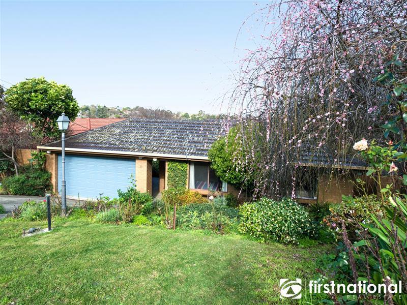 21 Kramer Drive, Berwick, Vic 3806 Property Details