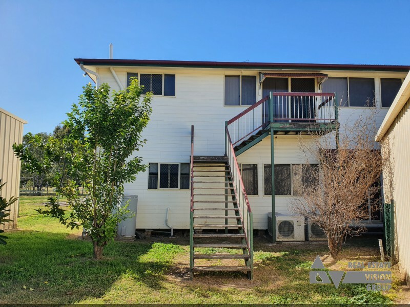 14 Charles St, Springsure, Qld 4722 Property Details