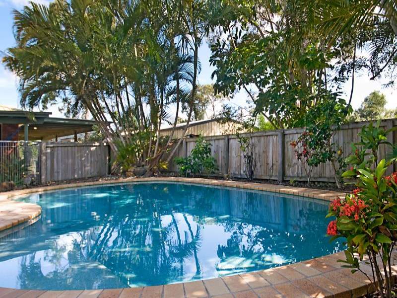 3 FAIRWAY DRIVE, Tewantin, Qld 4565 Property Details