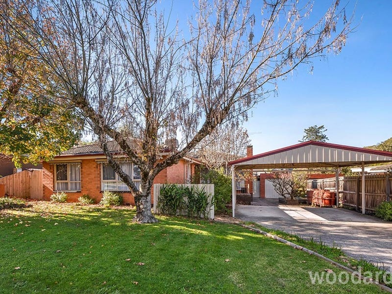 10 Underwood Drive, Donvale, VIC 3111