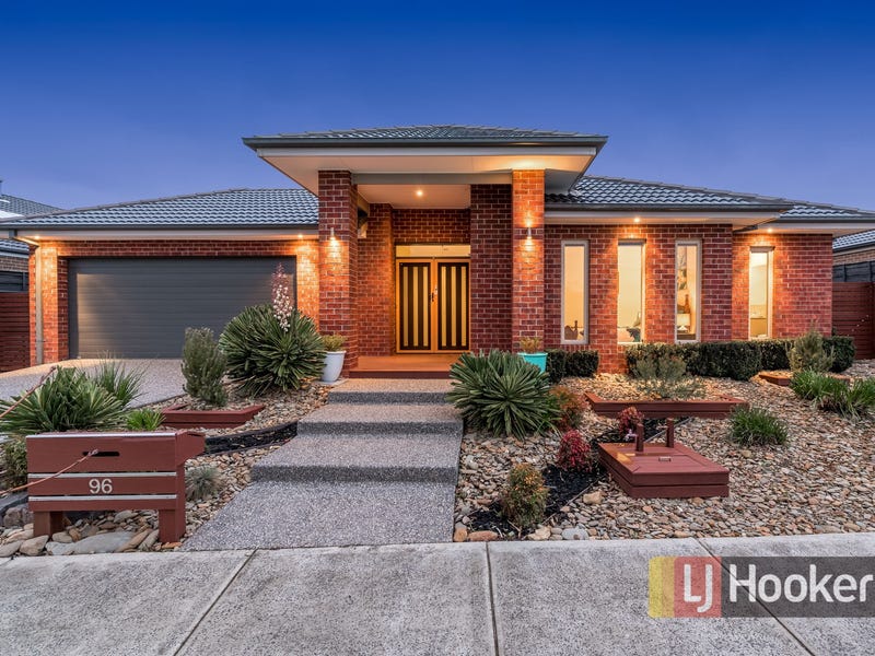 96 Arena Parade, Officer, Vic 3809 Property Details