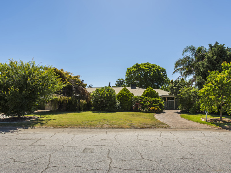 25 Mader Road, Mundijong, WA 6123 Property Details