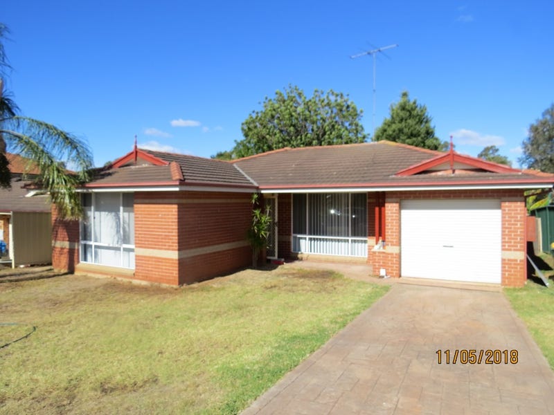 11 Skyfarmer Place, Raby, NSW 2566