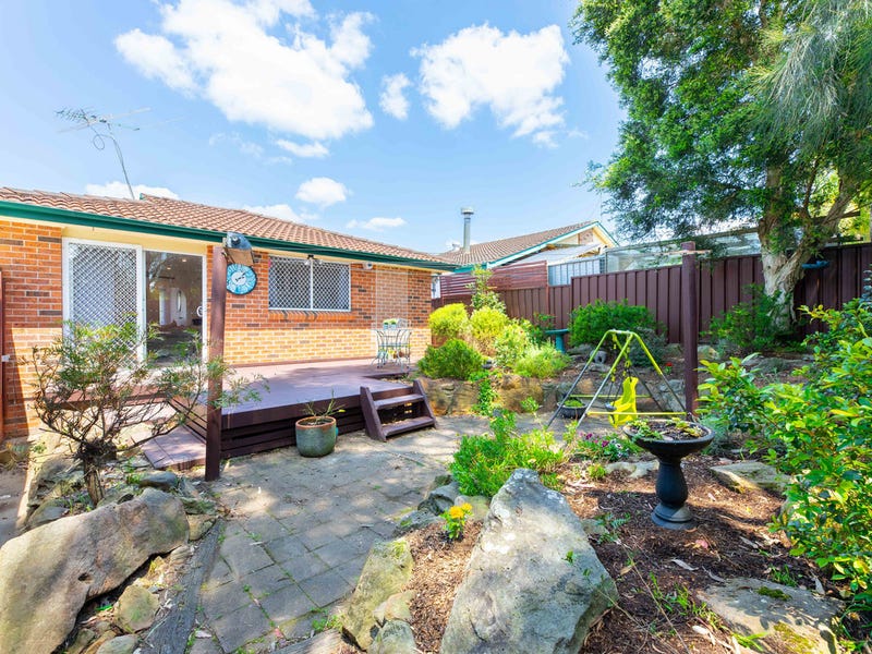 36 Gentian Avenue, Macquarie Fields, NSW 2564