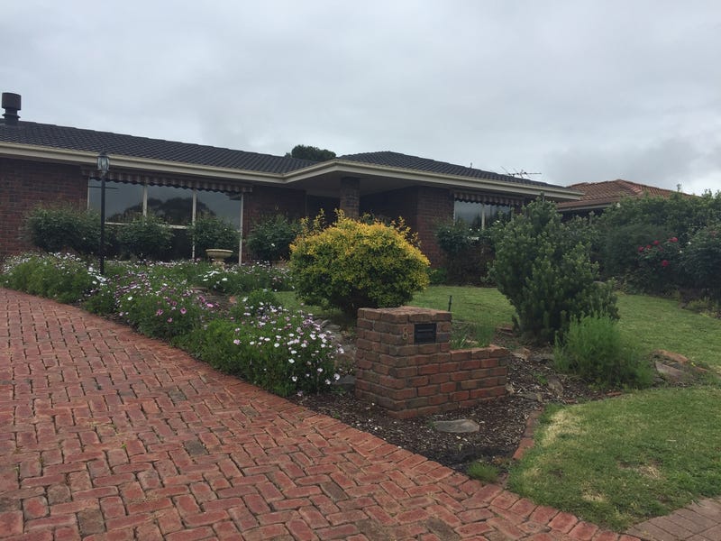 8 Tennessee Drive, Happy Valley, SA 5159