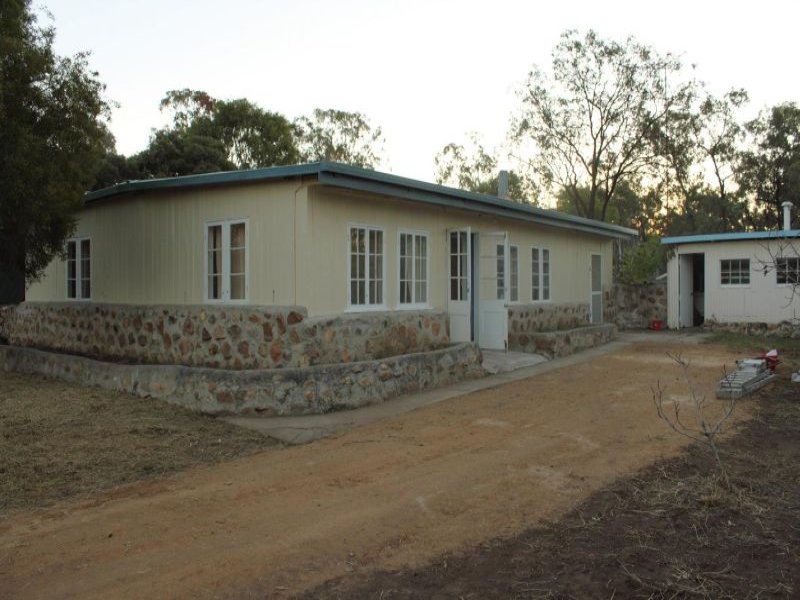 Property 106679802, Rubyvale, Qld 4702 Property Details