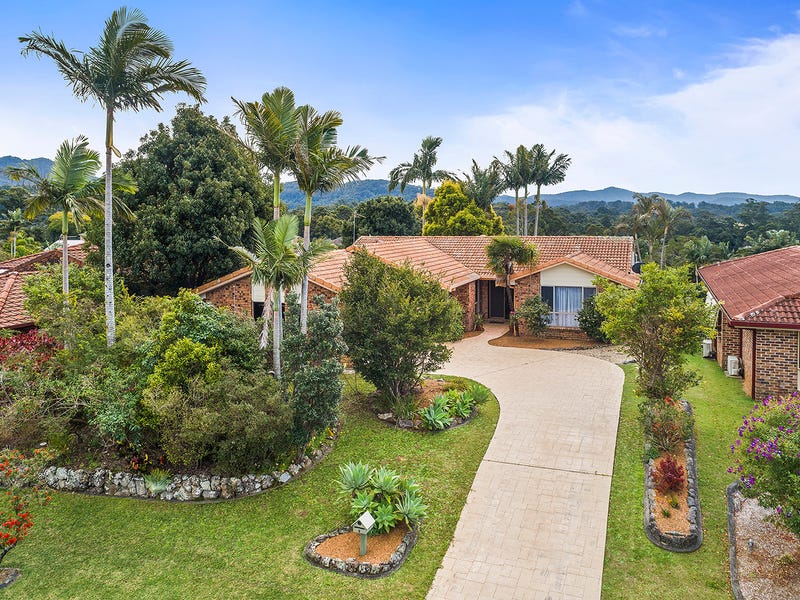 4 Sandpiper Crescent, Boambee East, NSW 2452 House for Sale