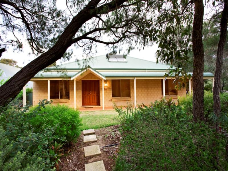 19 Beach Road, Dunsborough, WA 6281