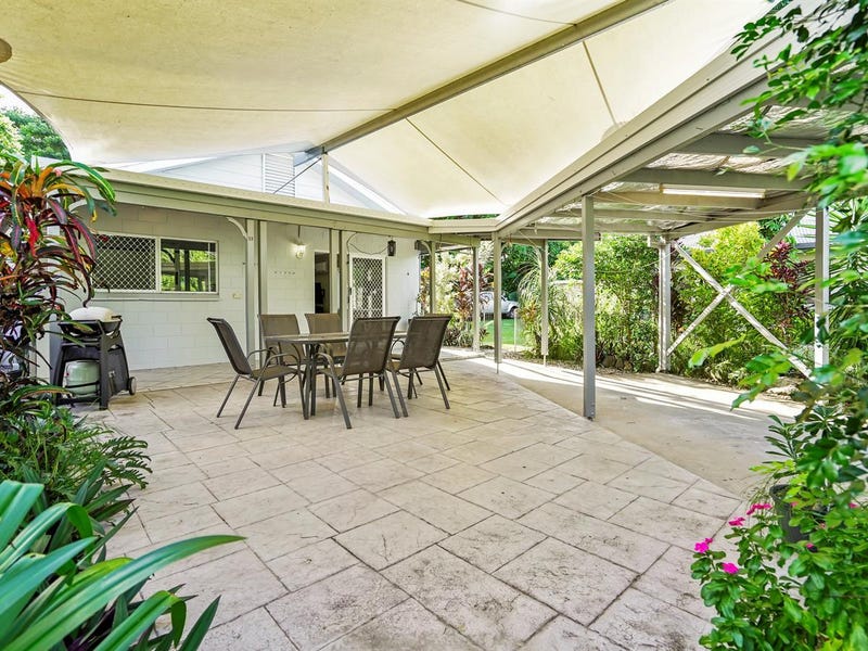 11/191199 Woodward Street, Whitfield, Qld 4870 Property Details