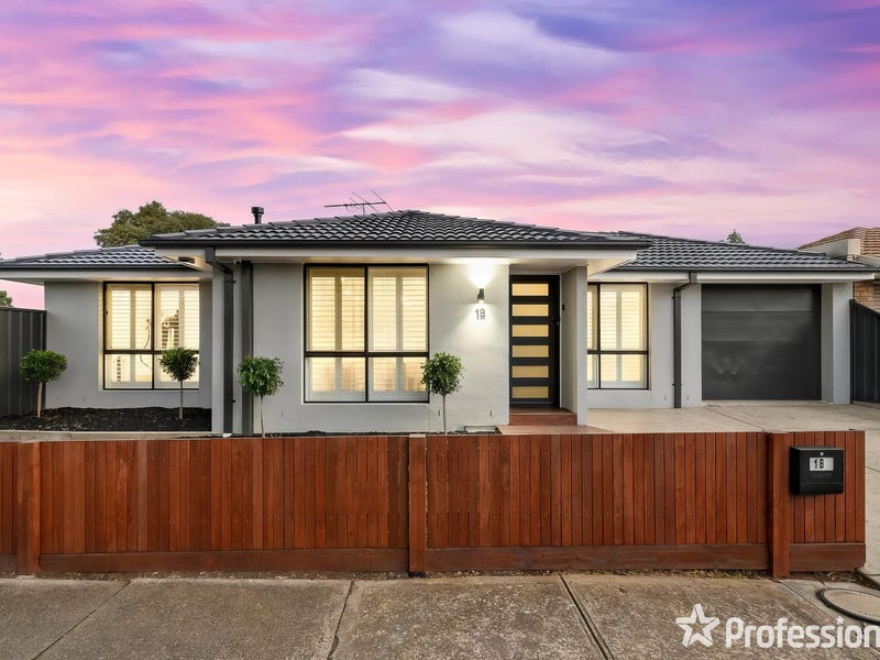 1B CATHERINE DRIVE, Hillside, Vic 3037 - Property Details