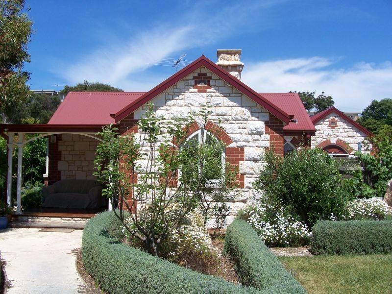 73 Macfarlan Avenue, Blairgowrie, Vic 3942 Property Details