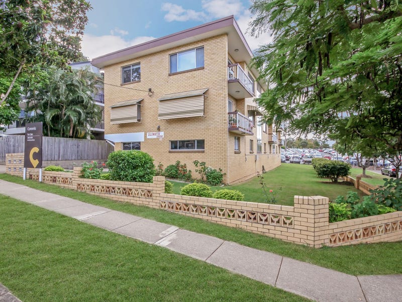 2/109 Wallace Street, Chermside, Qld 4032 Property Details